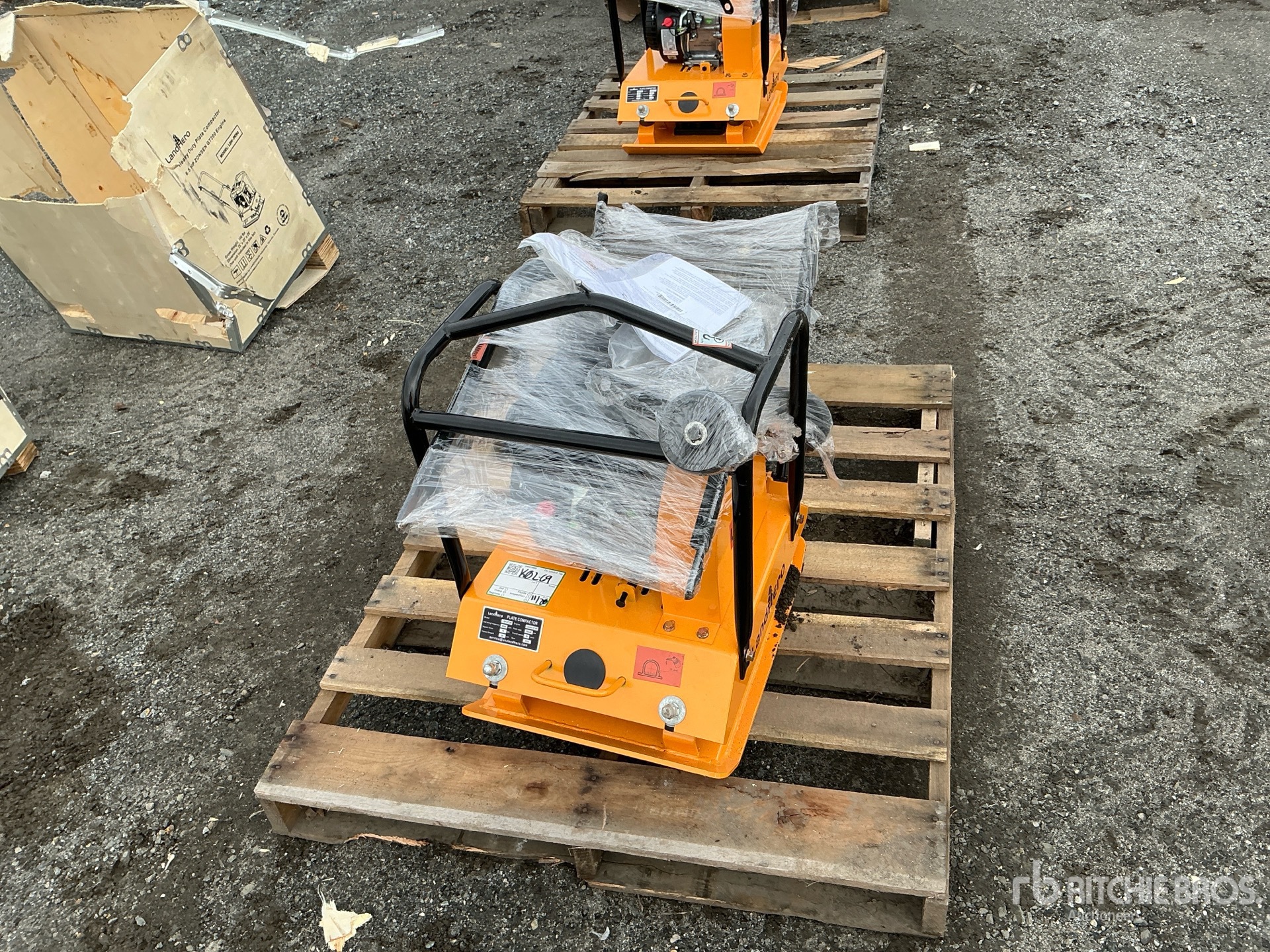 General Appearance with Featured Photo