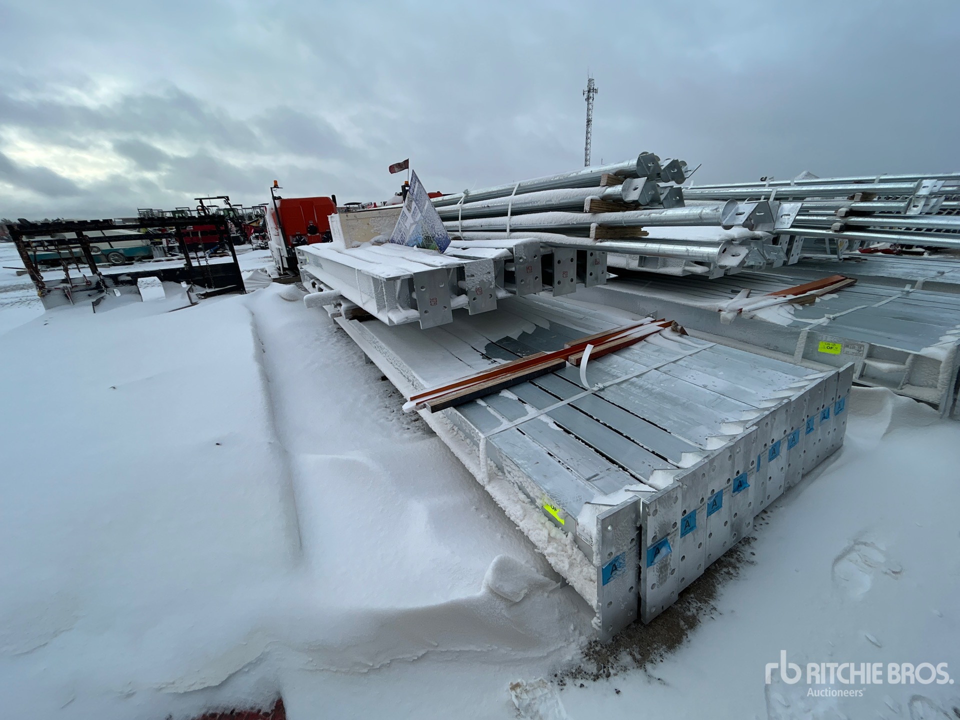 General Appearance with Bild, Ecke vorne rechts