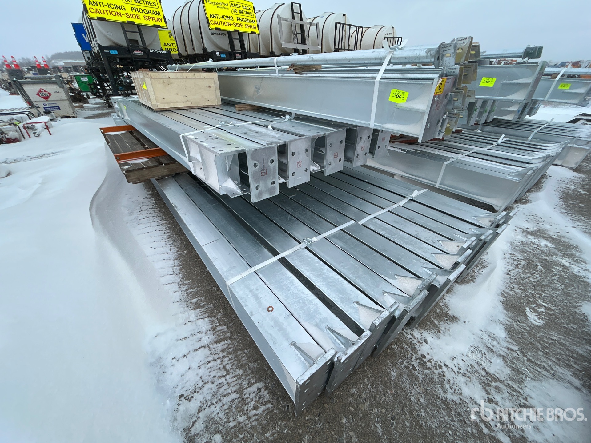 General Appearance with Bild, Ecke hinten links