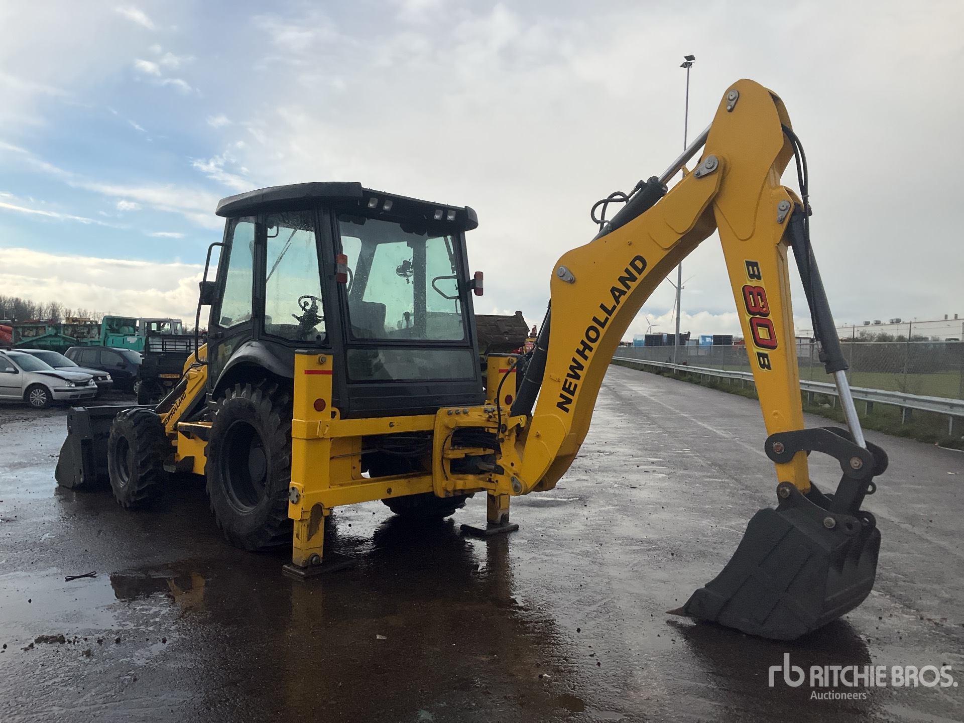 General Appearance with Picture, Left Rear Corner