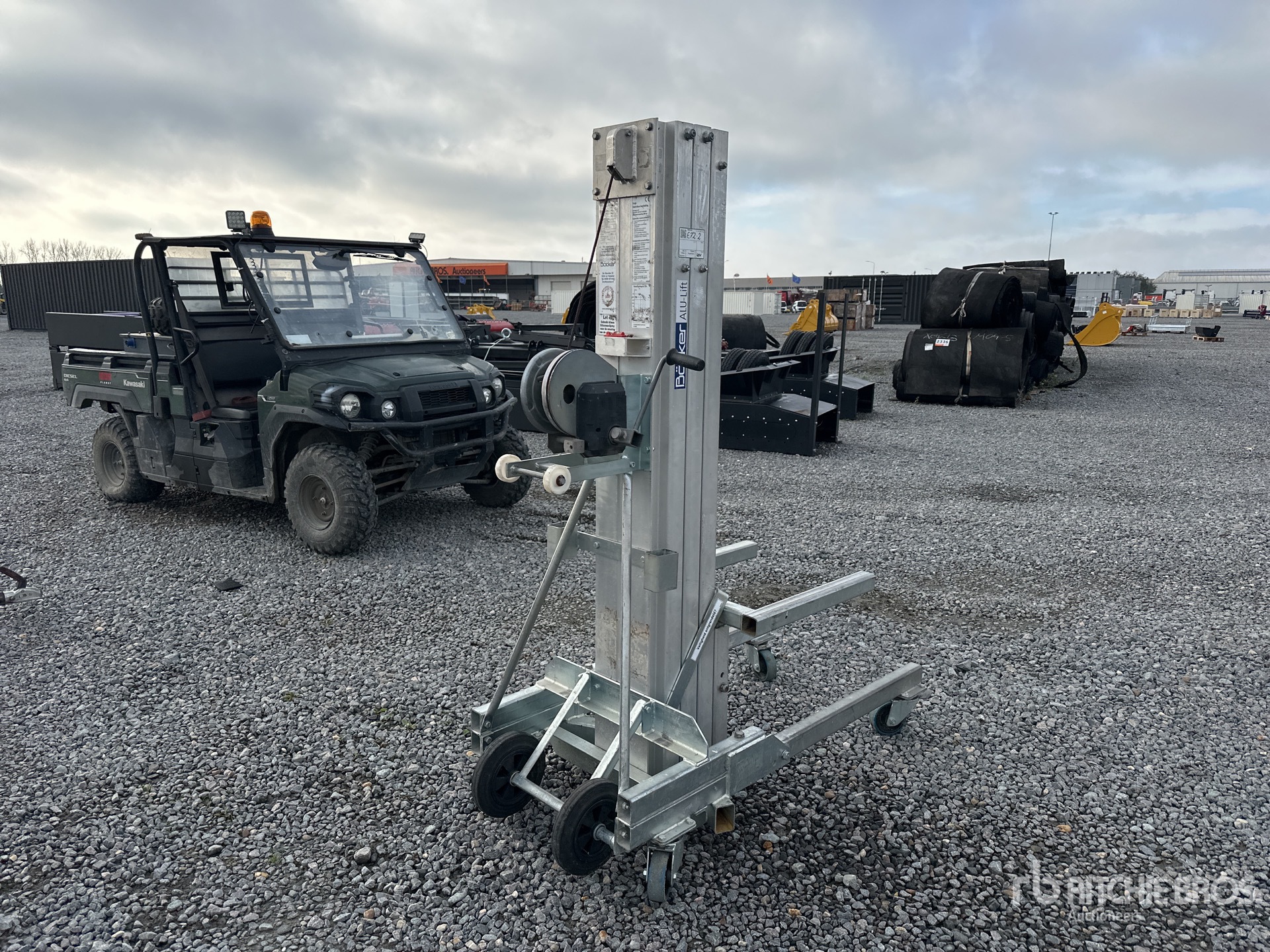 General Appearance with Picture, Right Rear Corner