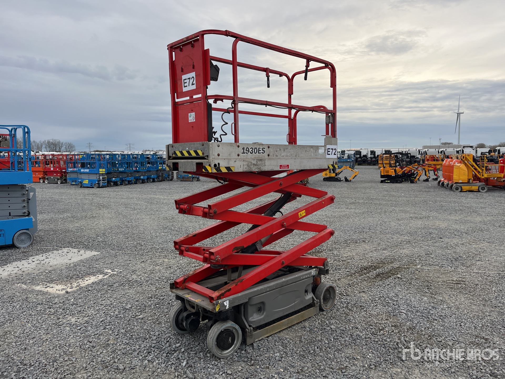 General Appearance with Image, coin avant gauche