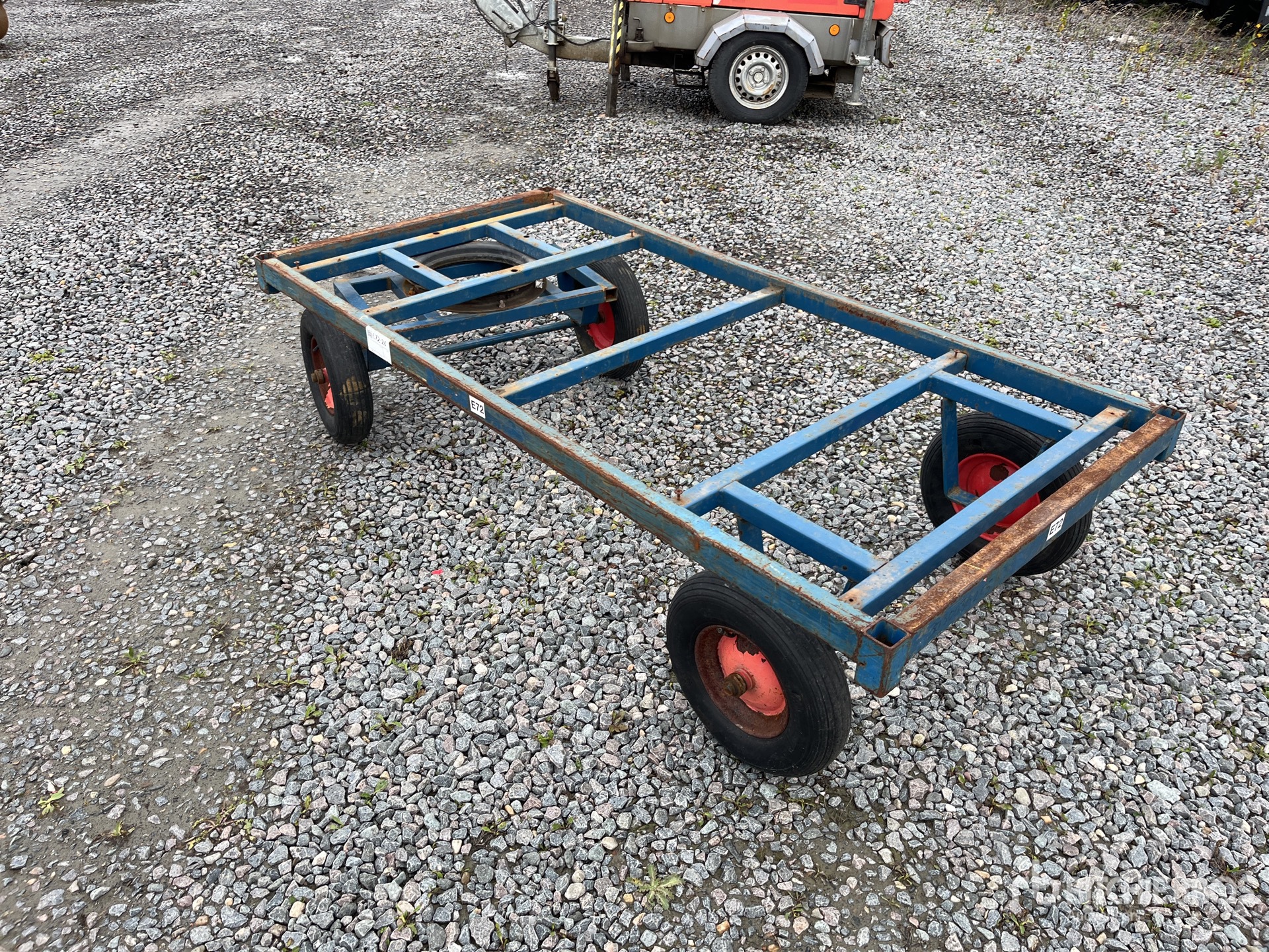 General Appearance with Imagen: esquina trasera izquierda