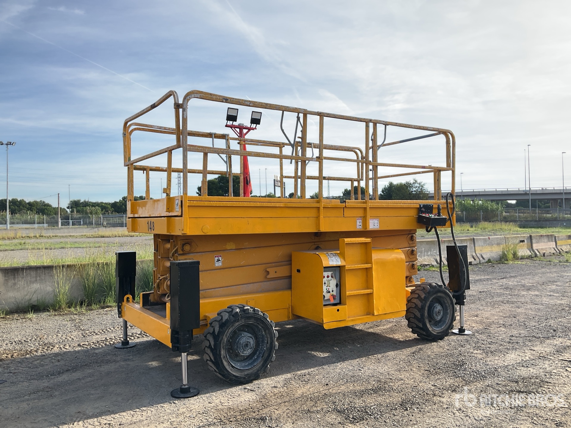 Aspect général with Image, coin avant gauche