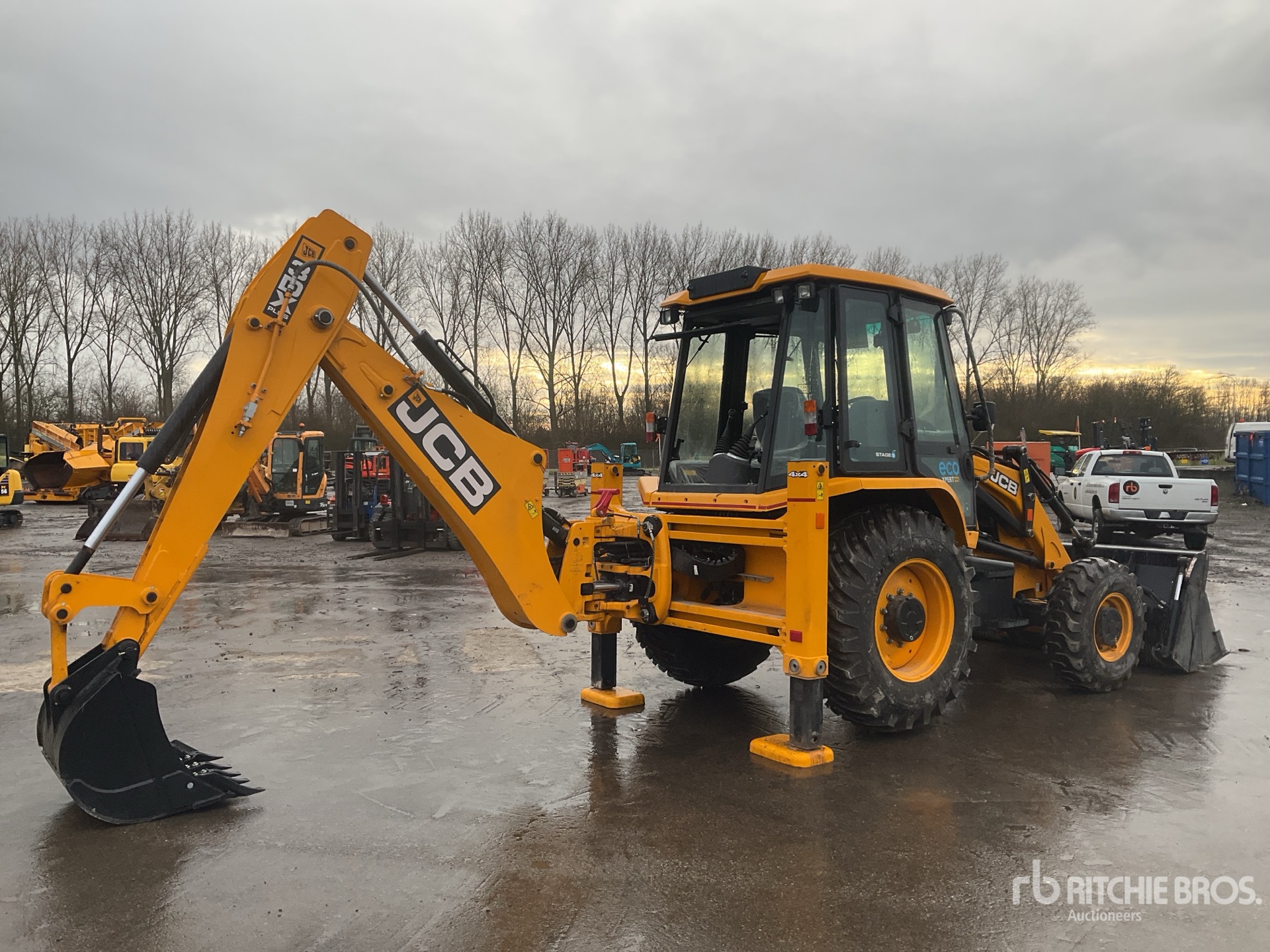 General Appearance with Bild, Ecke hinten rechts