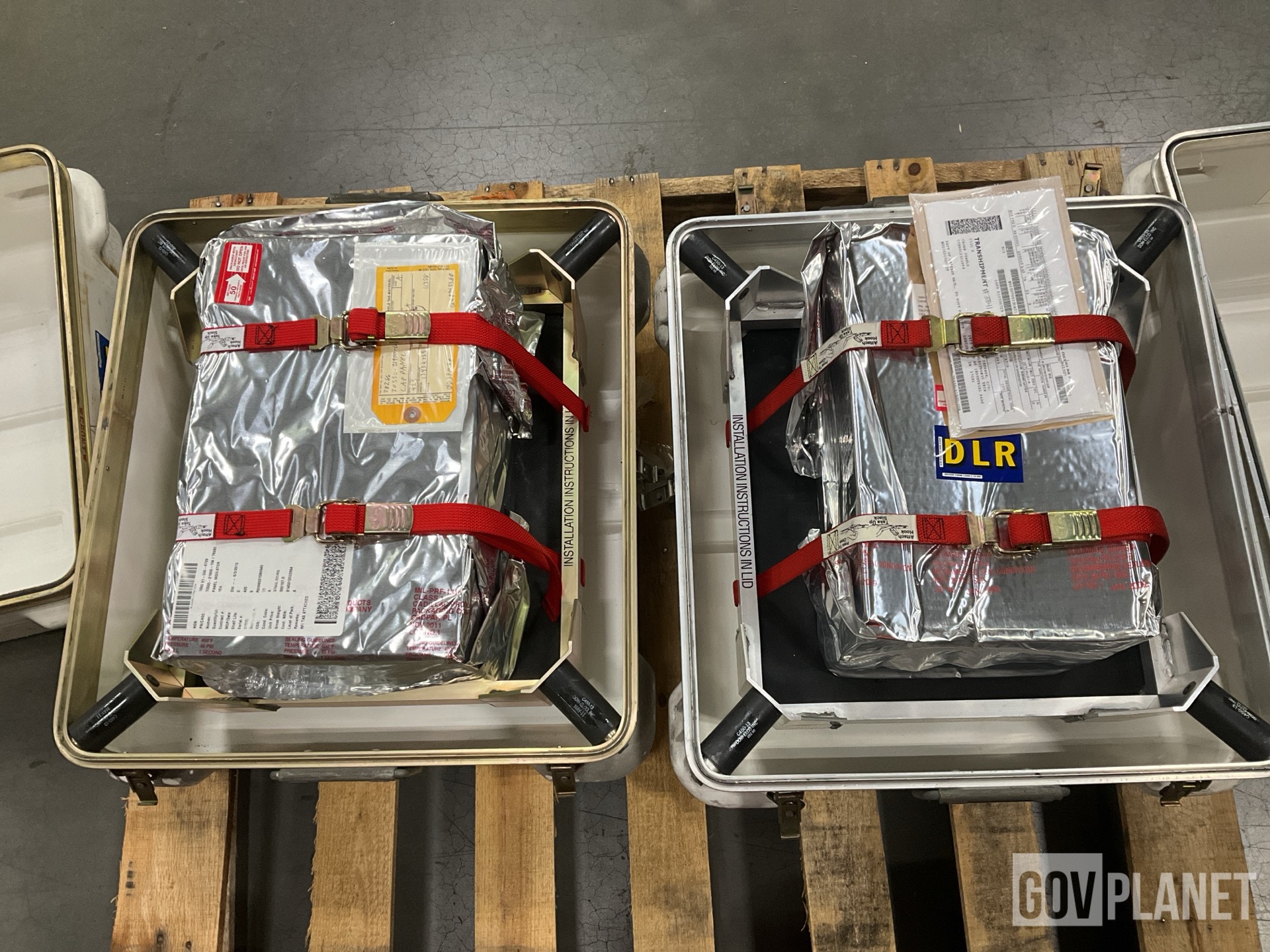 General Appearance with Foto, angolo anteriore sinistro