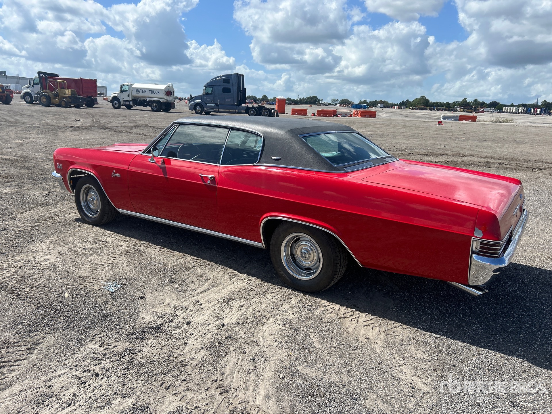 General Appearance with Picture, Left Rear Corner
