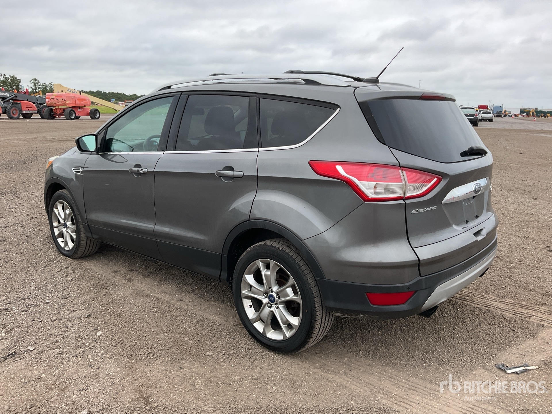 General Appearance with Picture, Left Rear Corner