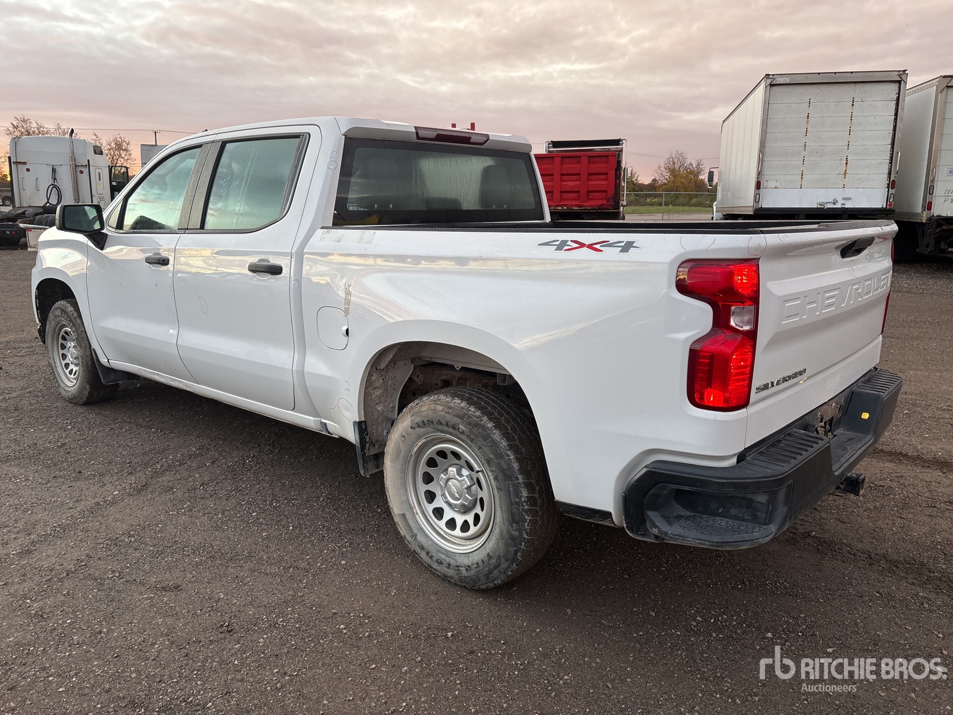 General Appearance with Picture, Left Rear Corner