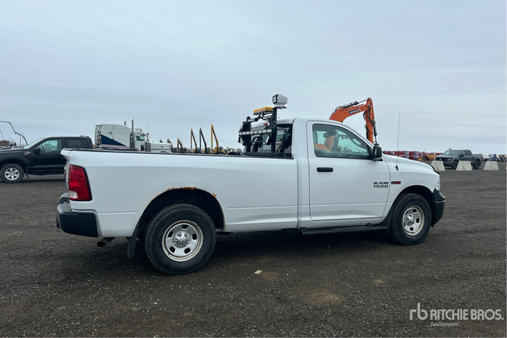 General Appearance with Picture, Right Rear Corner