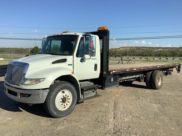 2012 International 4400 4x2 Flatbed Truck 2012 International 4400 4x2 Flatbed Truck