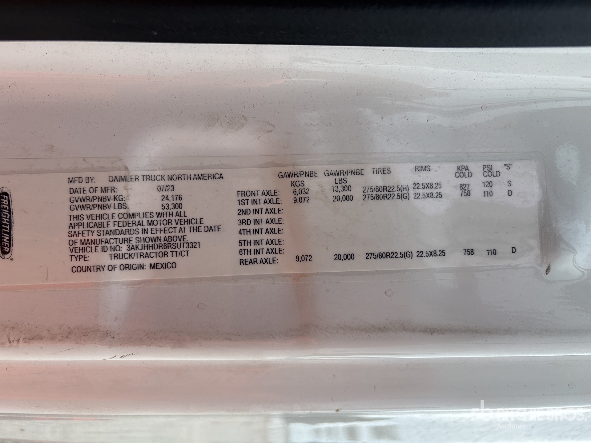 General Appearance with Serial Number / VIN