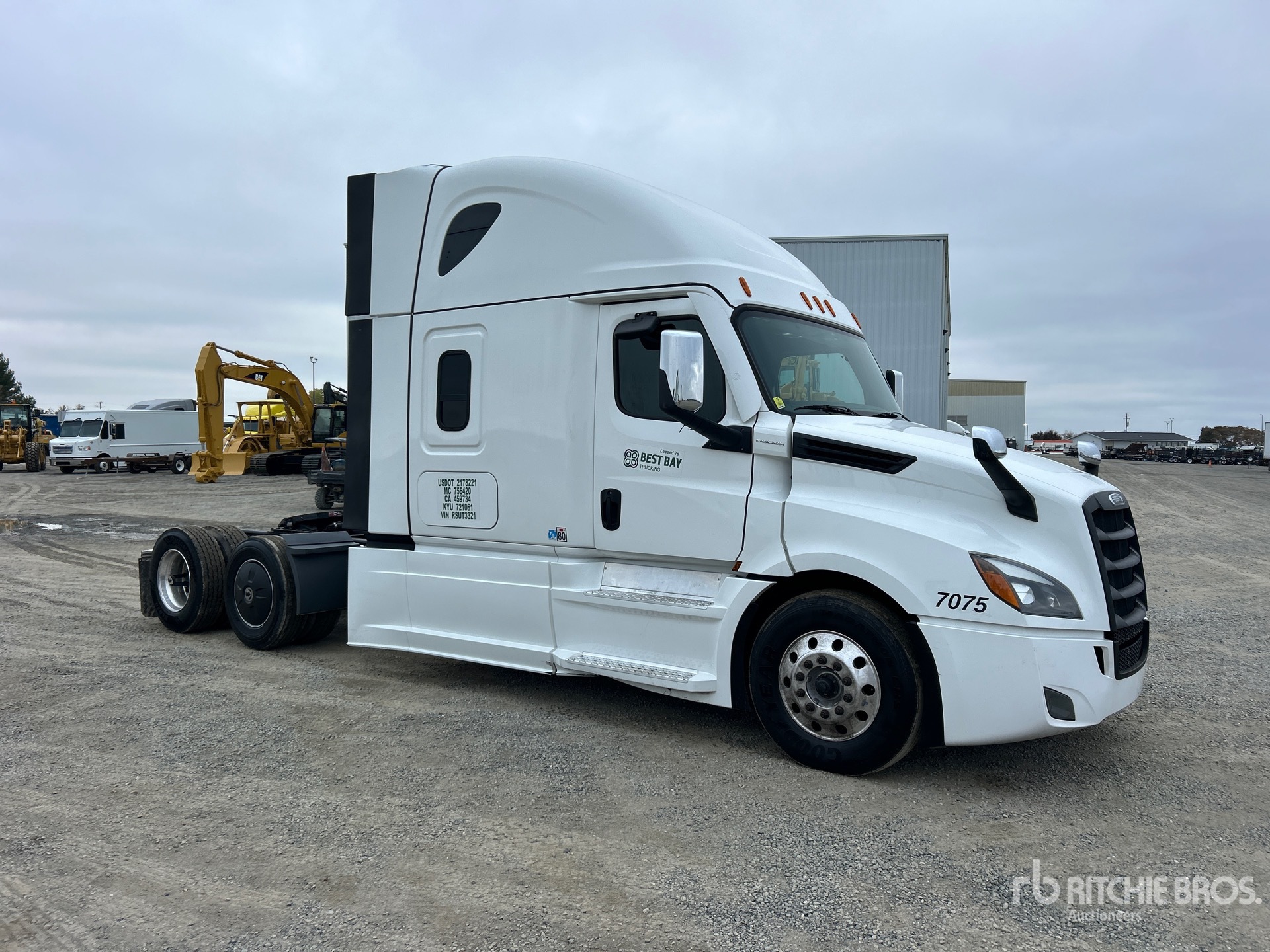 General Appearance with Imagen: esquina delantera derecha