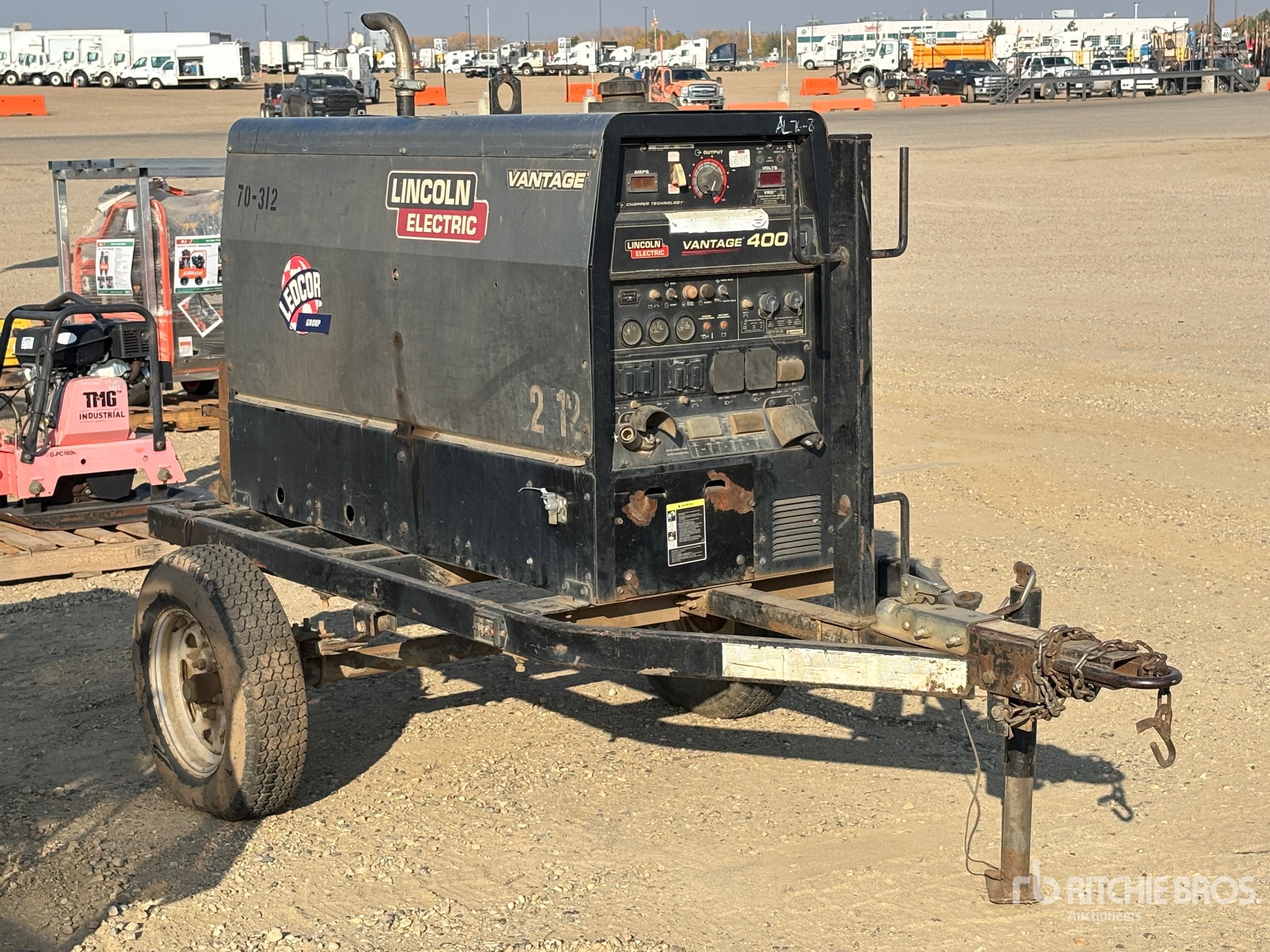 General Appearance with Picture, Right Front Corner