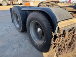 4 Underbody - Truck with 