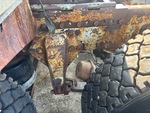 4 Underbody - Truck with 