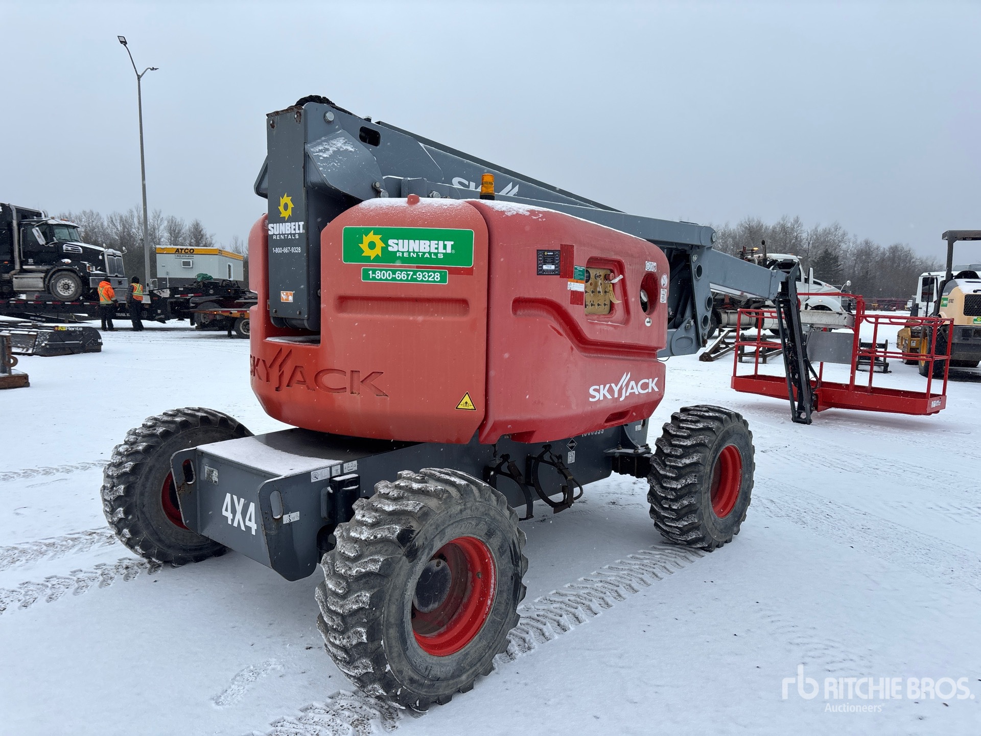 General Appearance with Foto, angolo anteriore sinistro