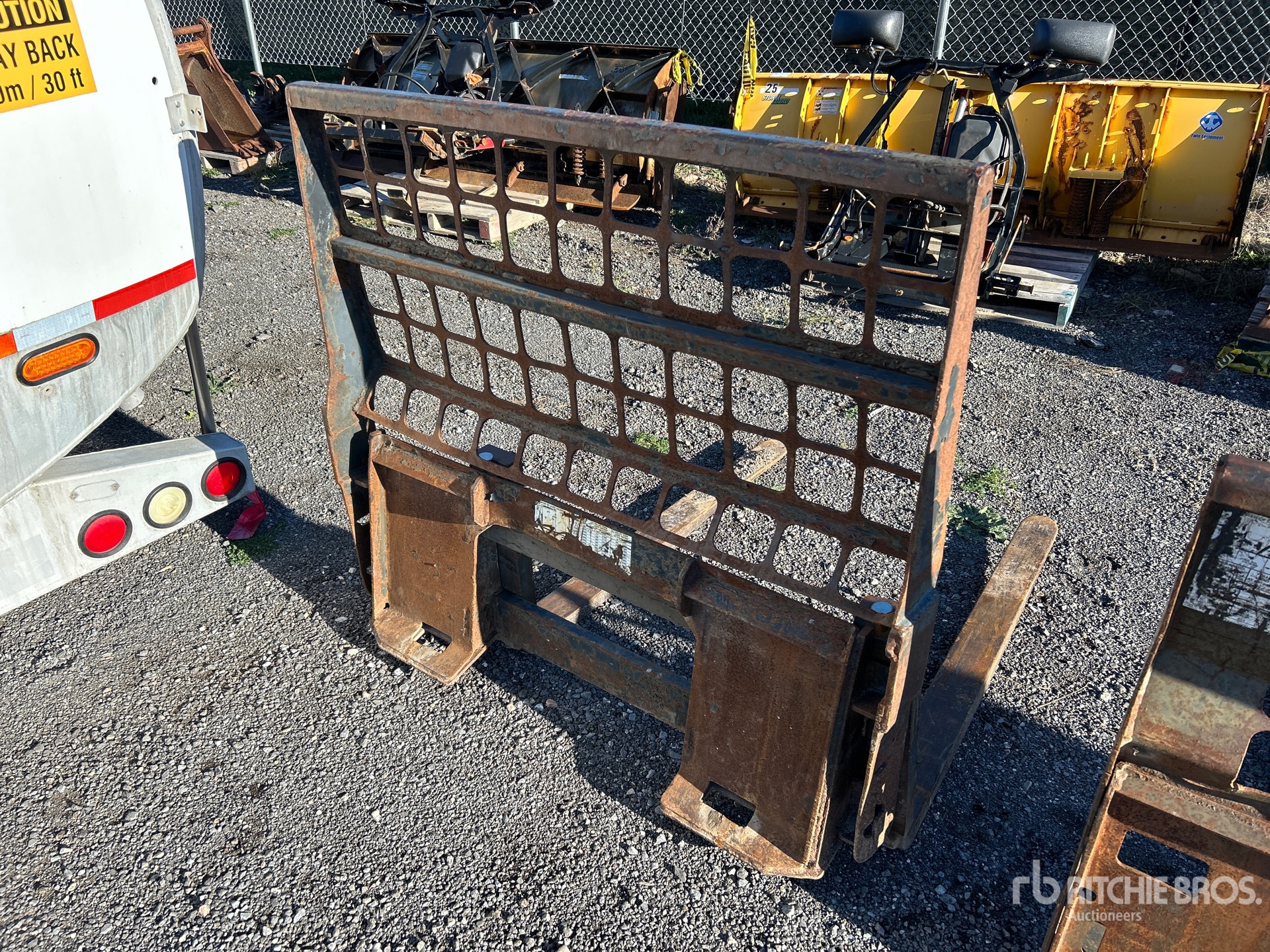 General Appearance with Picture, Right Rear Corner