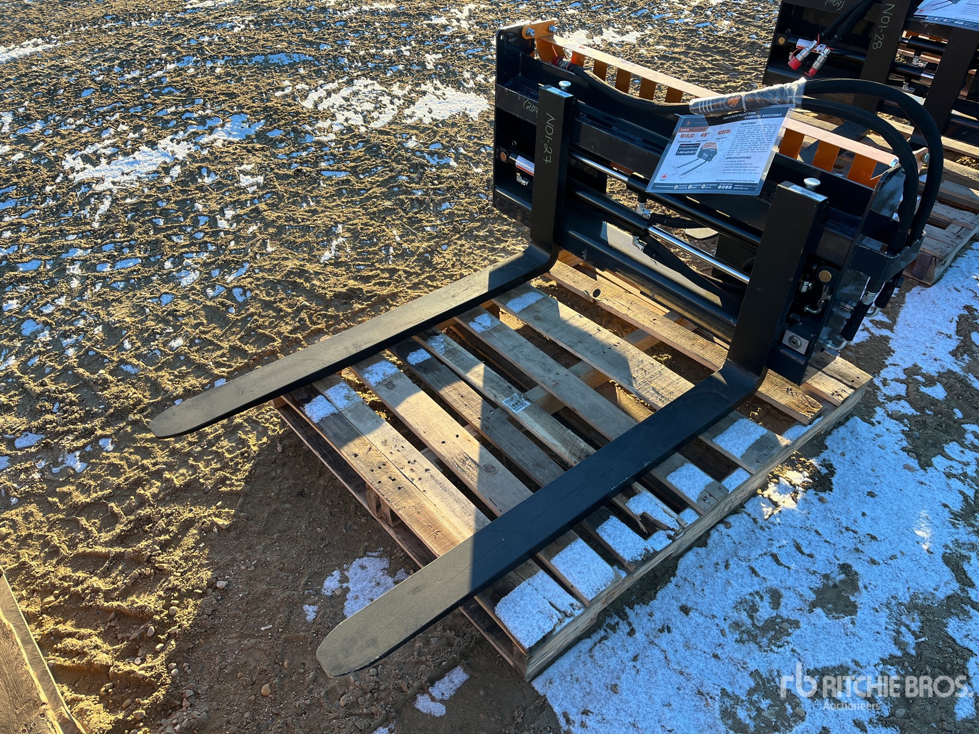 General Appearance with Picture, Left Front Corner