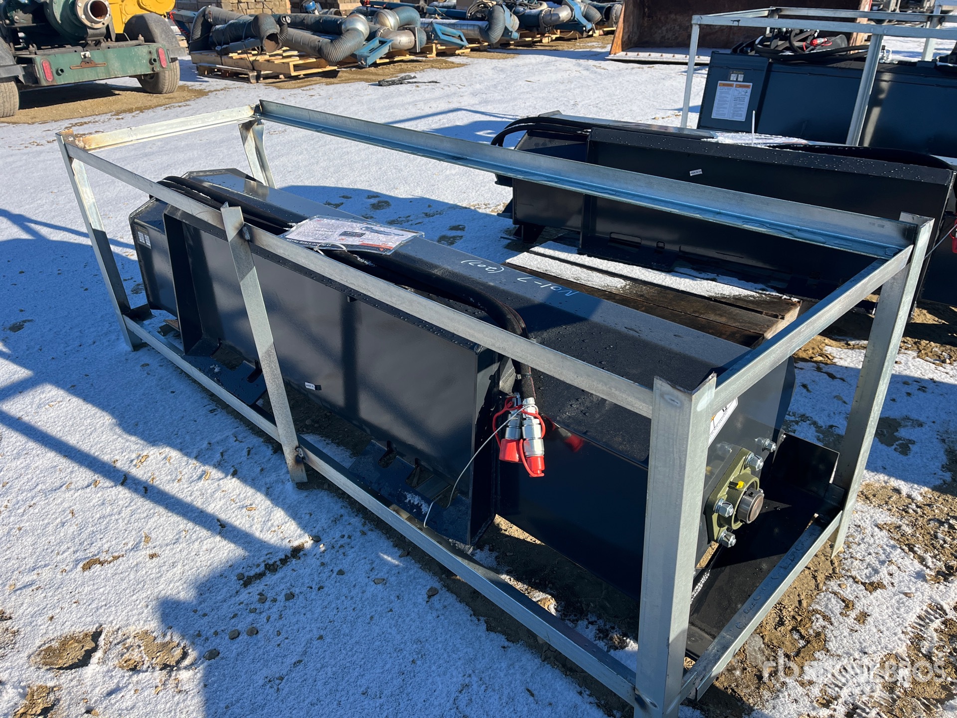 General Appearance with Foto, angolo anteriore sinistro