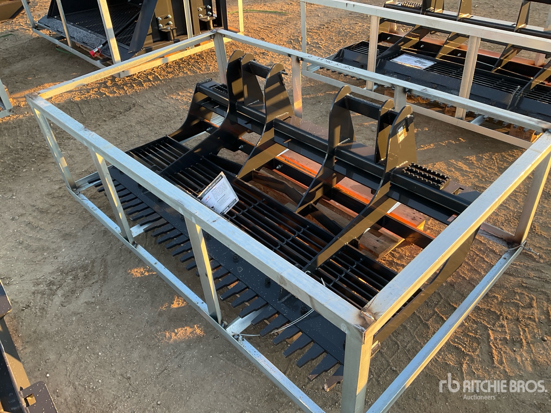 General Appearance with Image, coin avant gauche