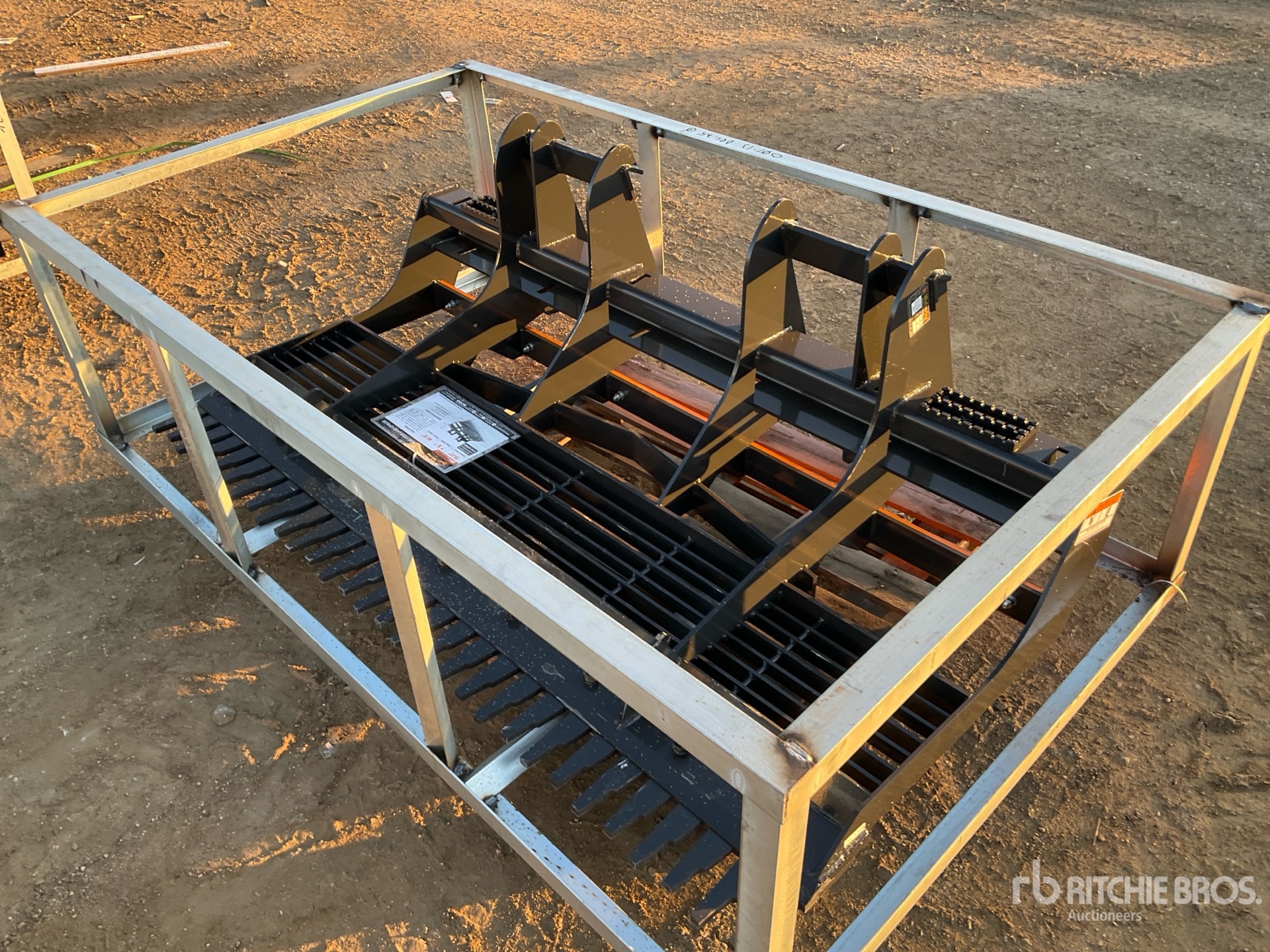 General Appearance with Image, coin avant gauche