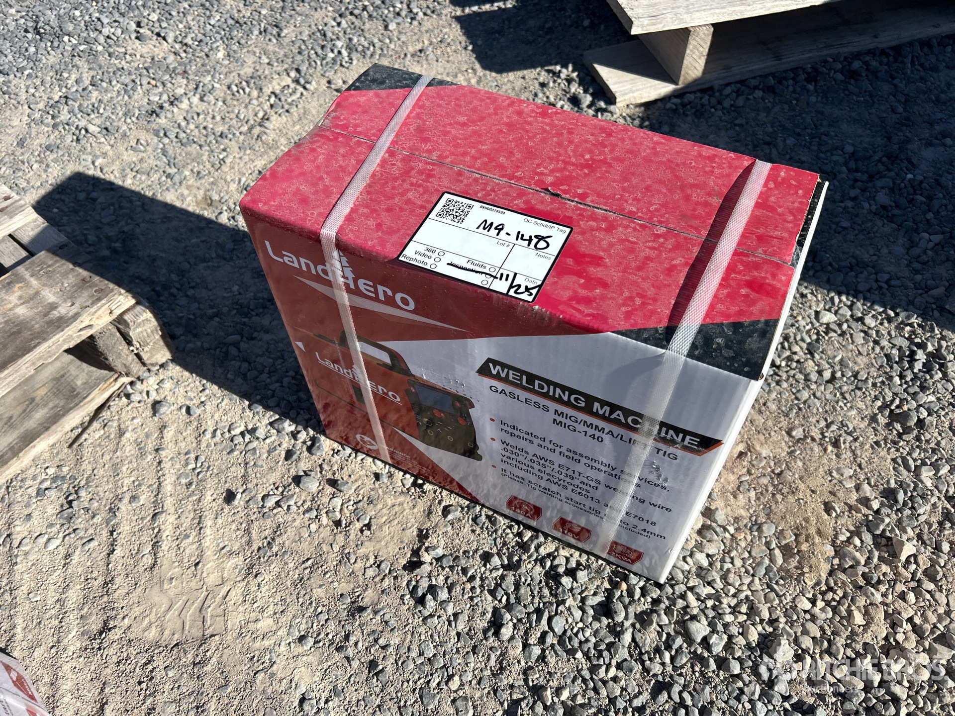 General Appearance with Picture, Left Rear Corner