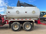 Tank Truck with 