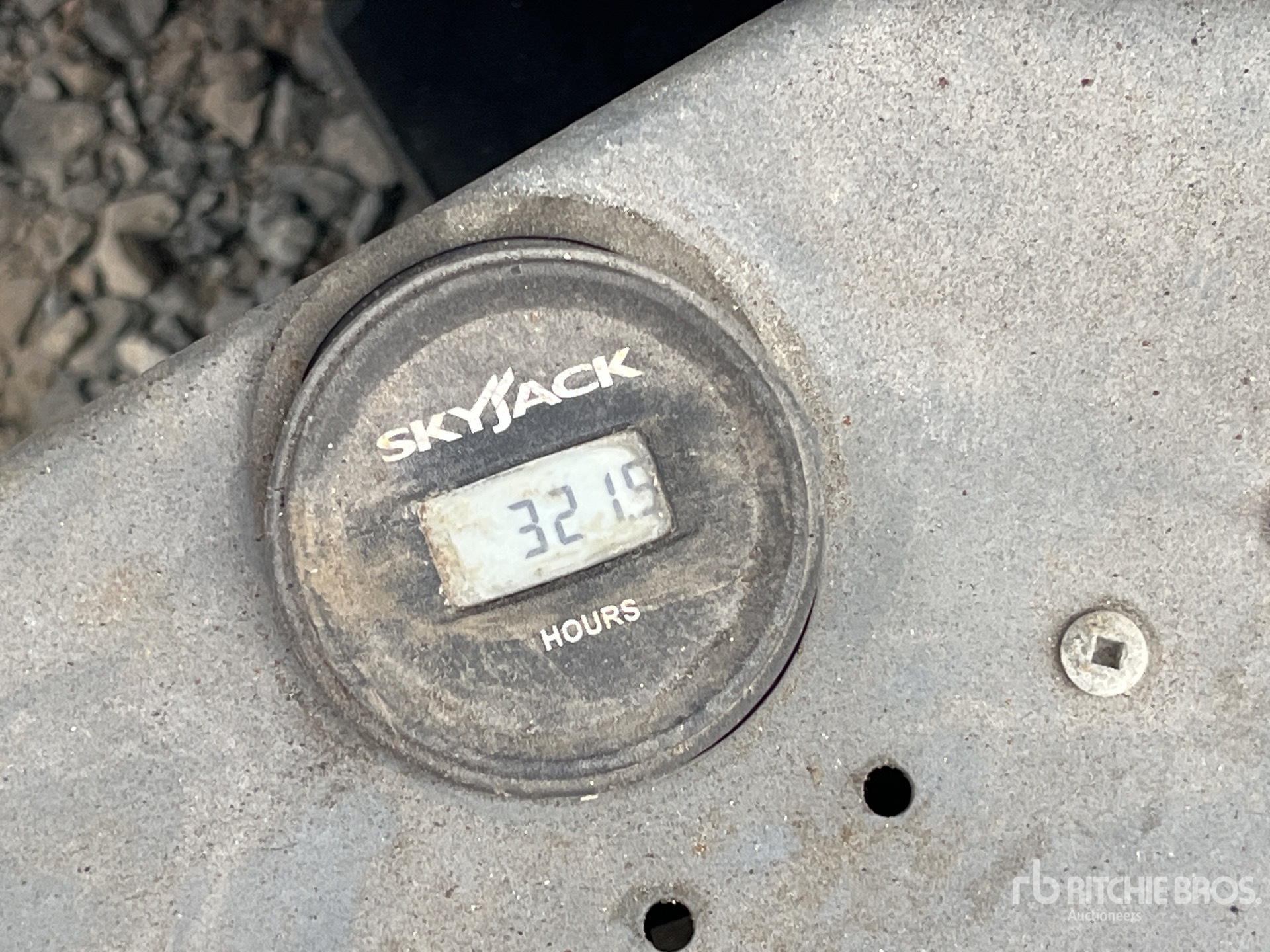 General Appearance with Hour Meter / Odometer
