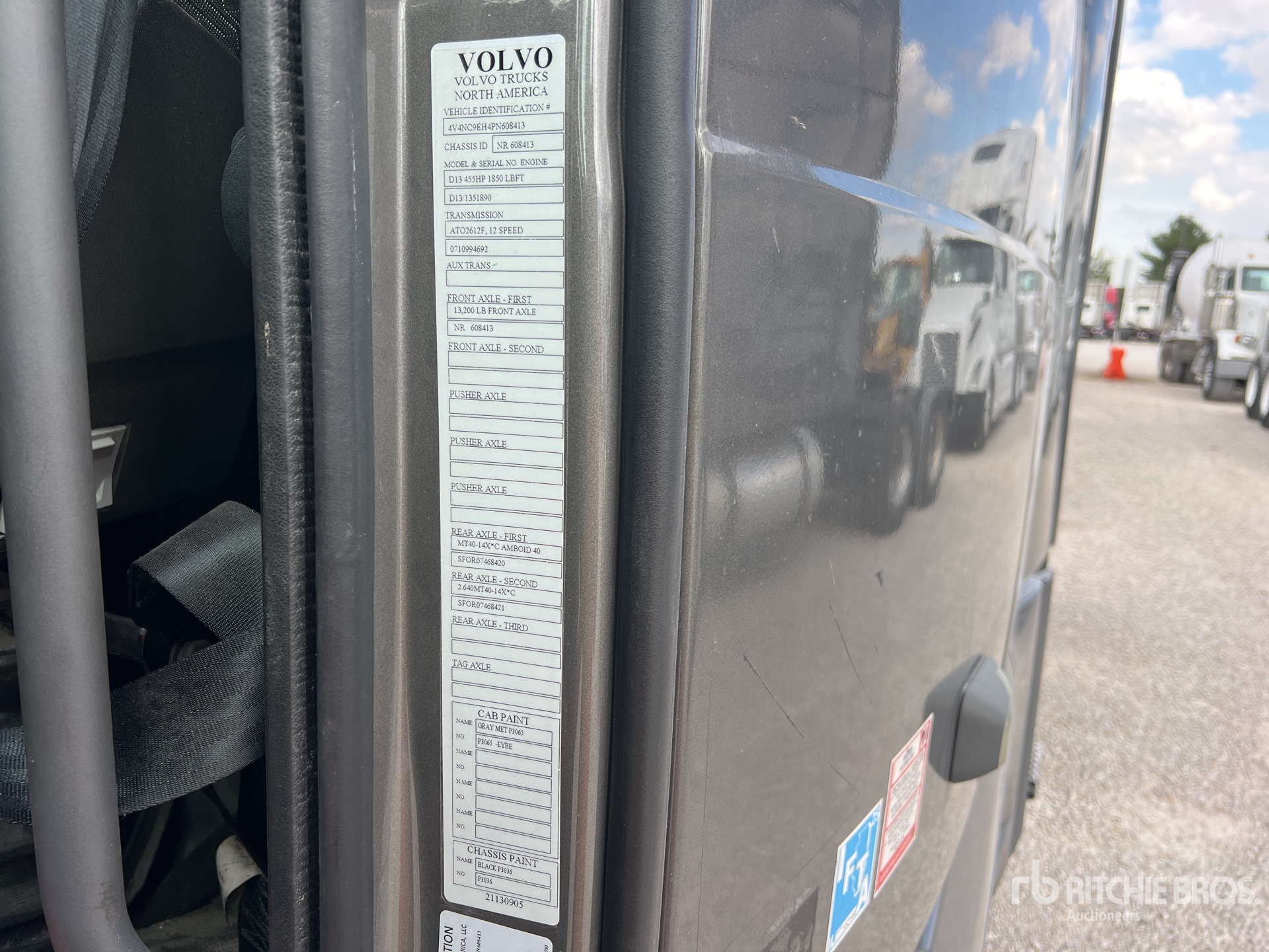 General Appearance with Numéro de série/Numéro d'identification du véhicule automobile