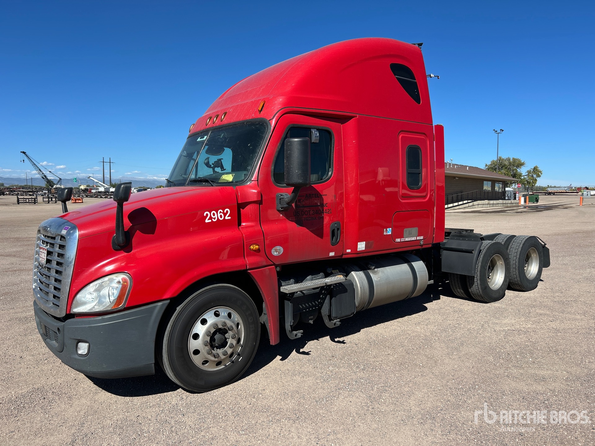 General Appearance with Picture, Left Front Corner