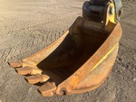Specialty with Backhoe / Excavator Bucket Condition