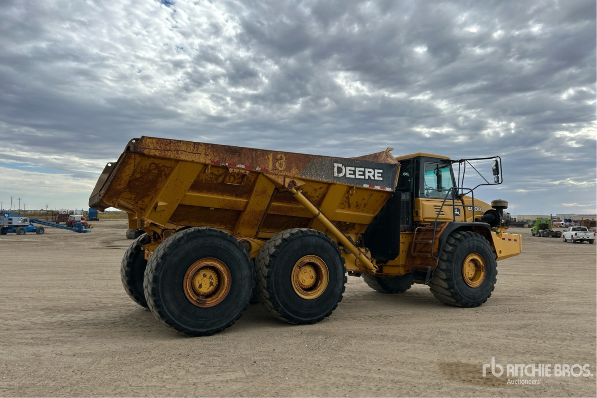 General Appearance with Picture, Right Rear Corner