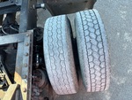 4 Underbody - Truck with 