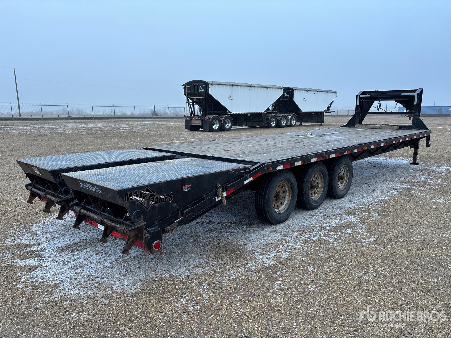 General Appearance with Bild, Ecke hinten rechts