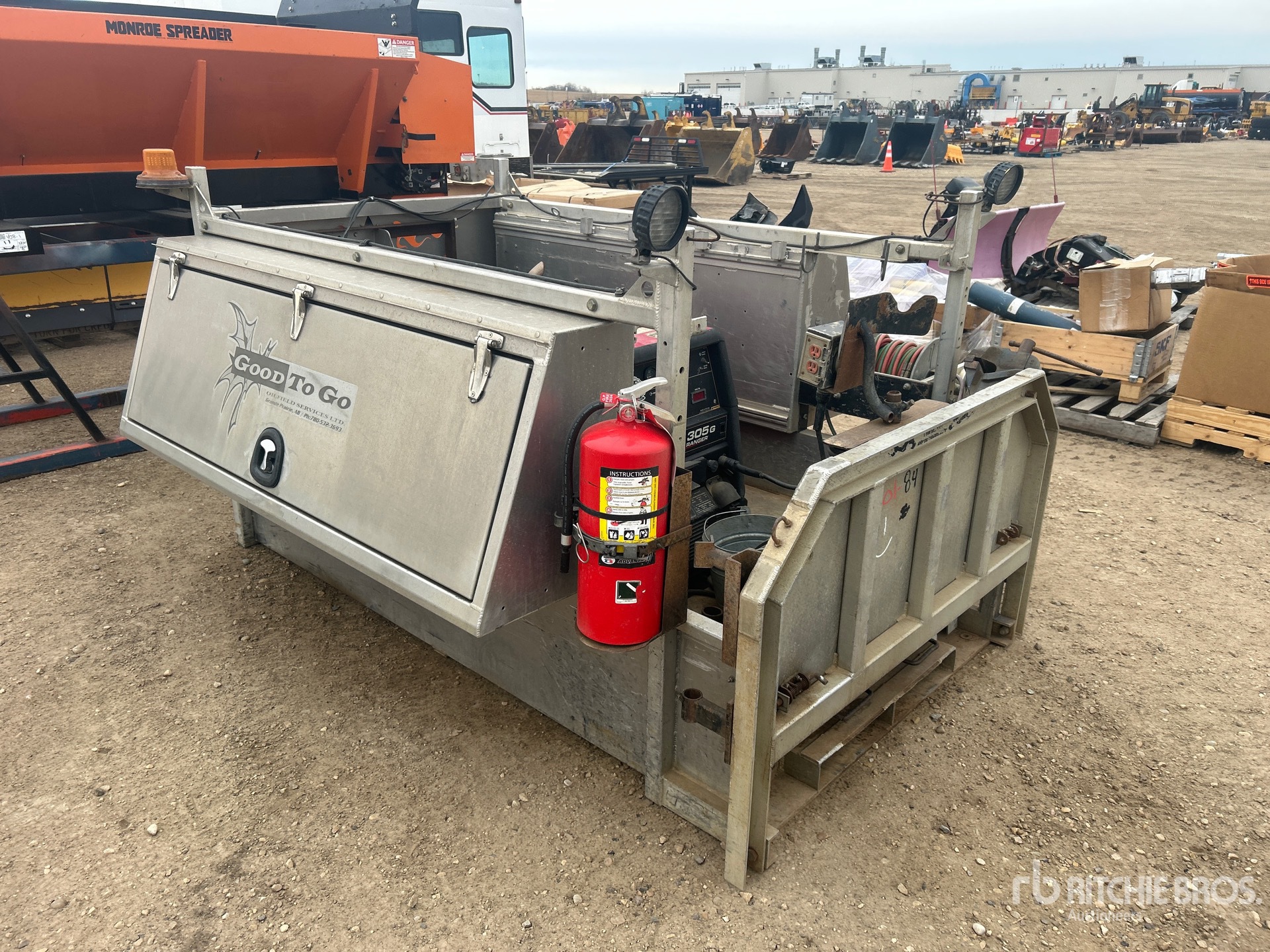 General Appearance with Bild, Ecke vorne rechts