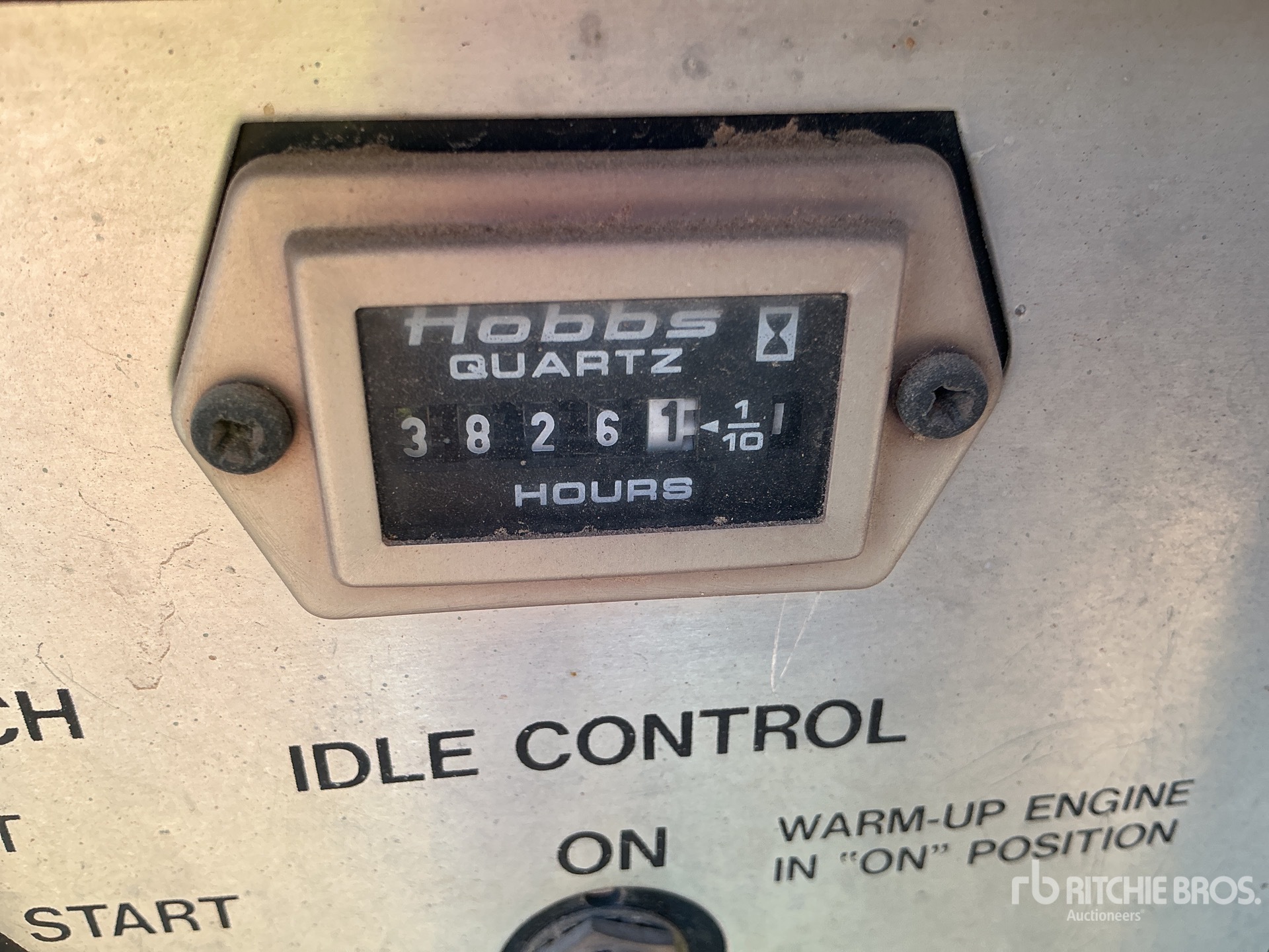 General Appearance with Hour Meter / Odometer