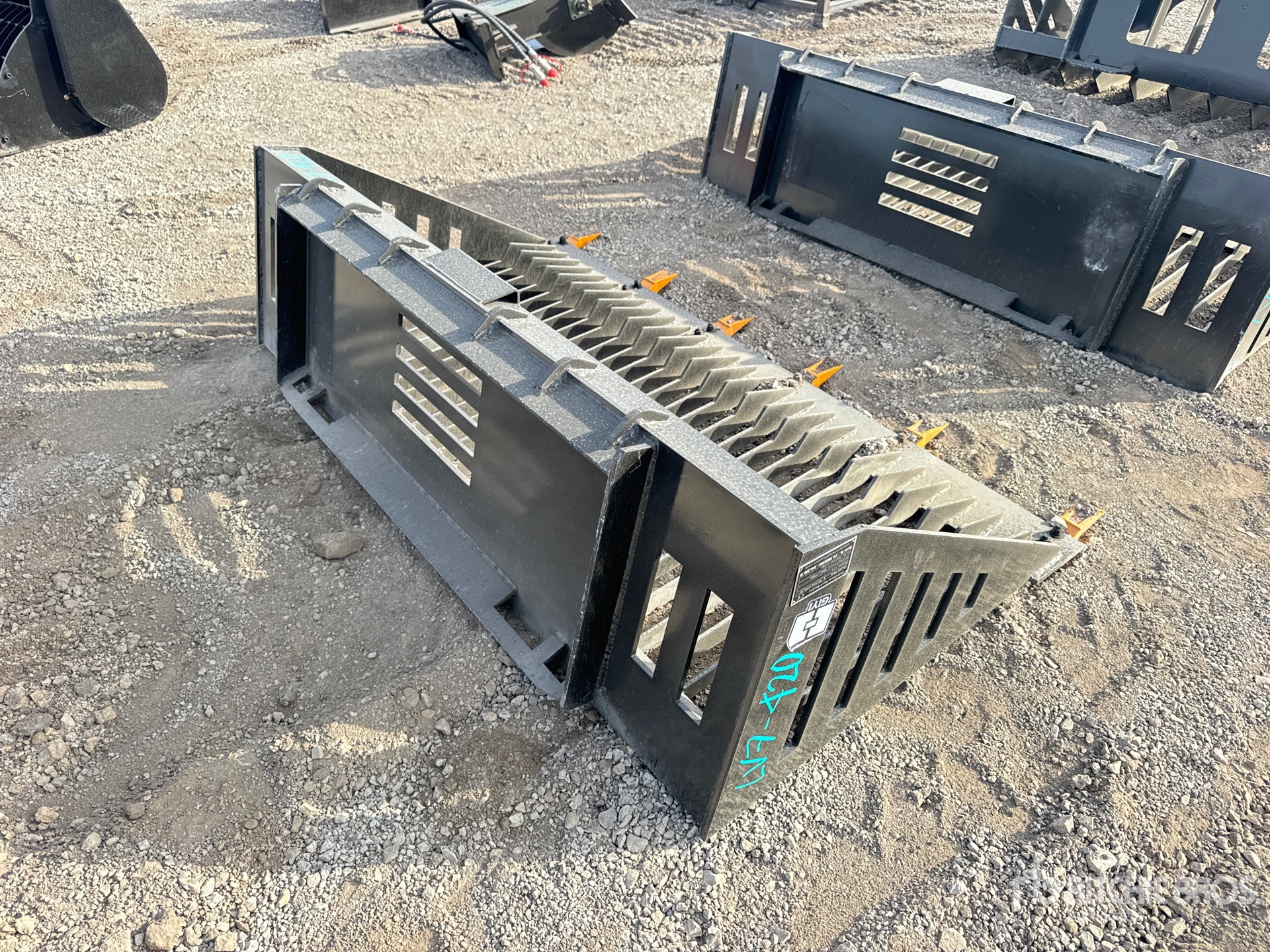 General Appearance with Imagen: esquina trasera derecha