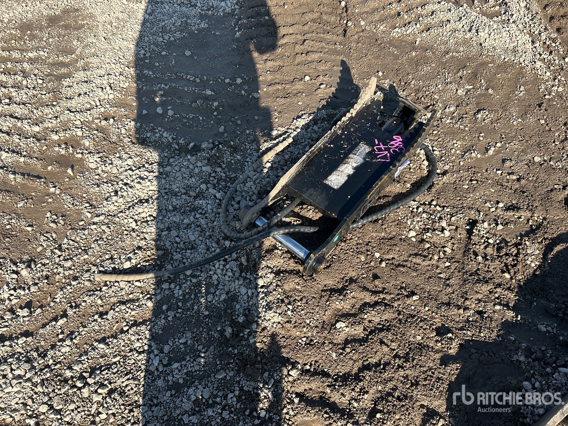 Aspect général with Image, coin avant droit