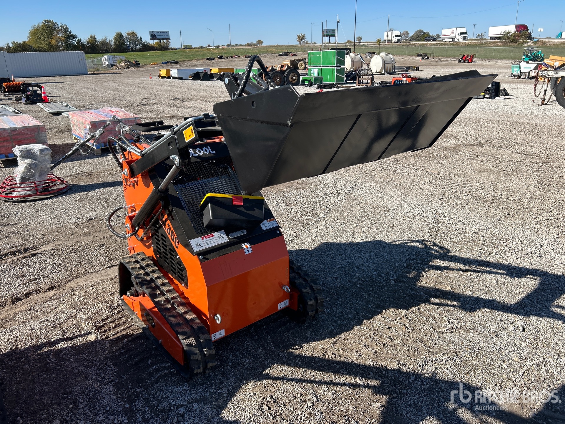 General Appearance with Image, coin avant droit