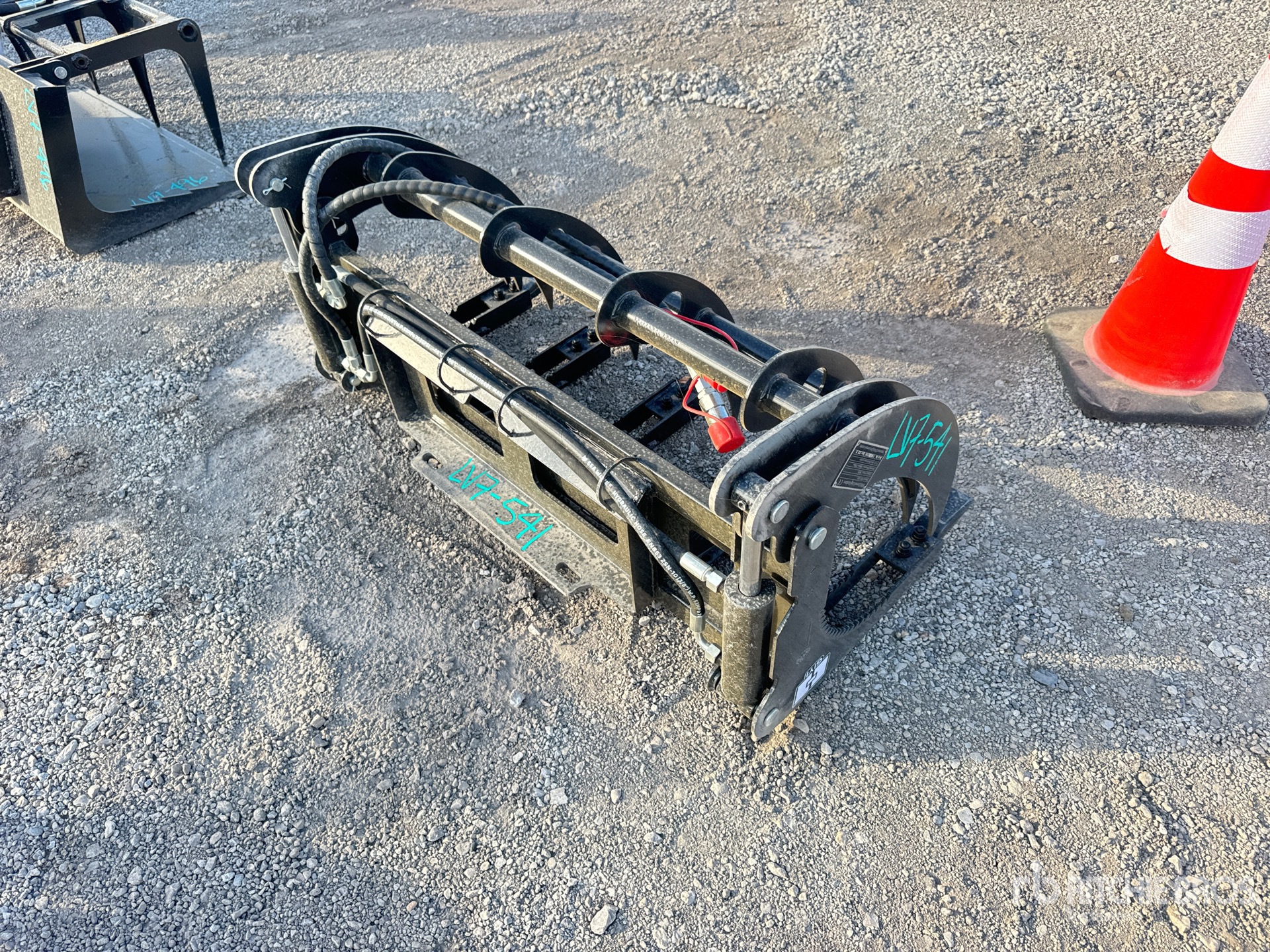 General Appearance with Imagen: esquina trasera derecha