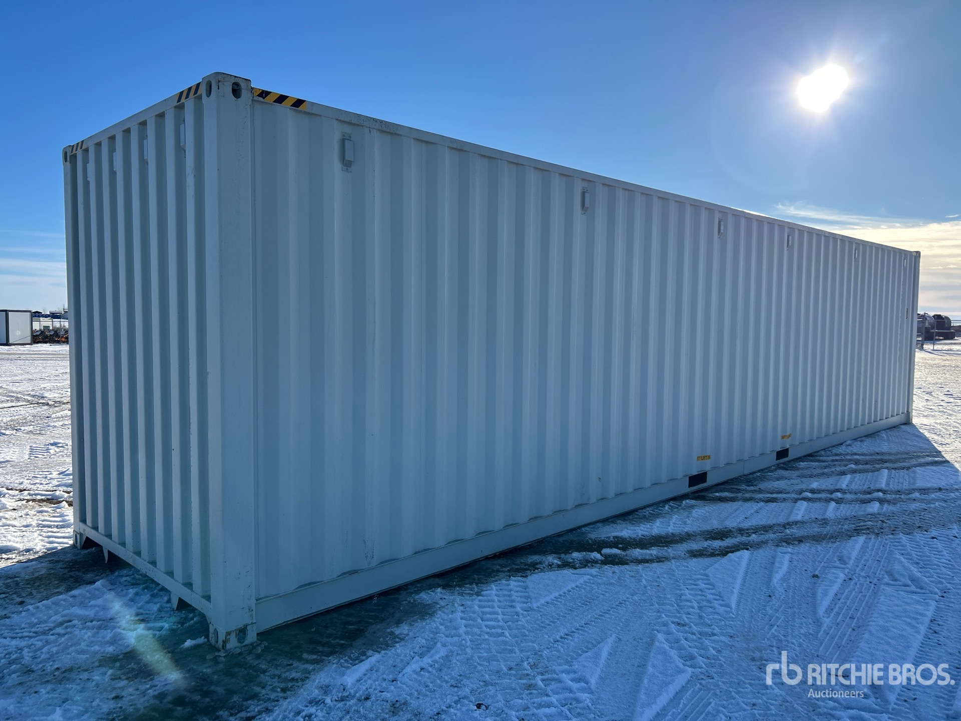 General Appearance with Imagen: esquina trasera derecha