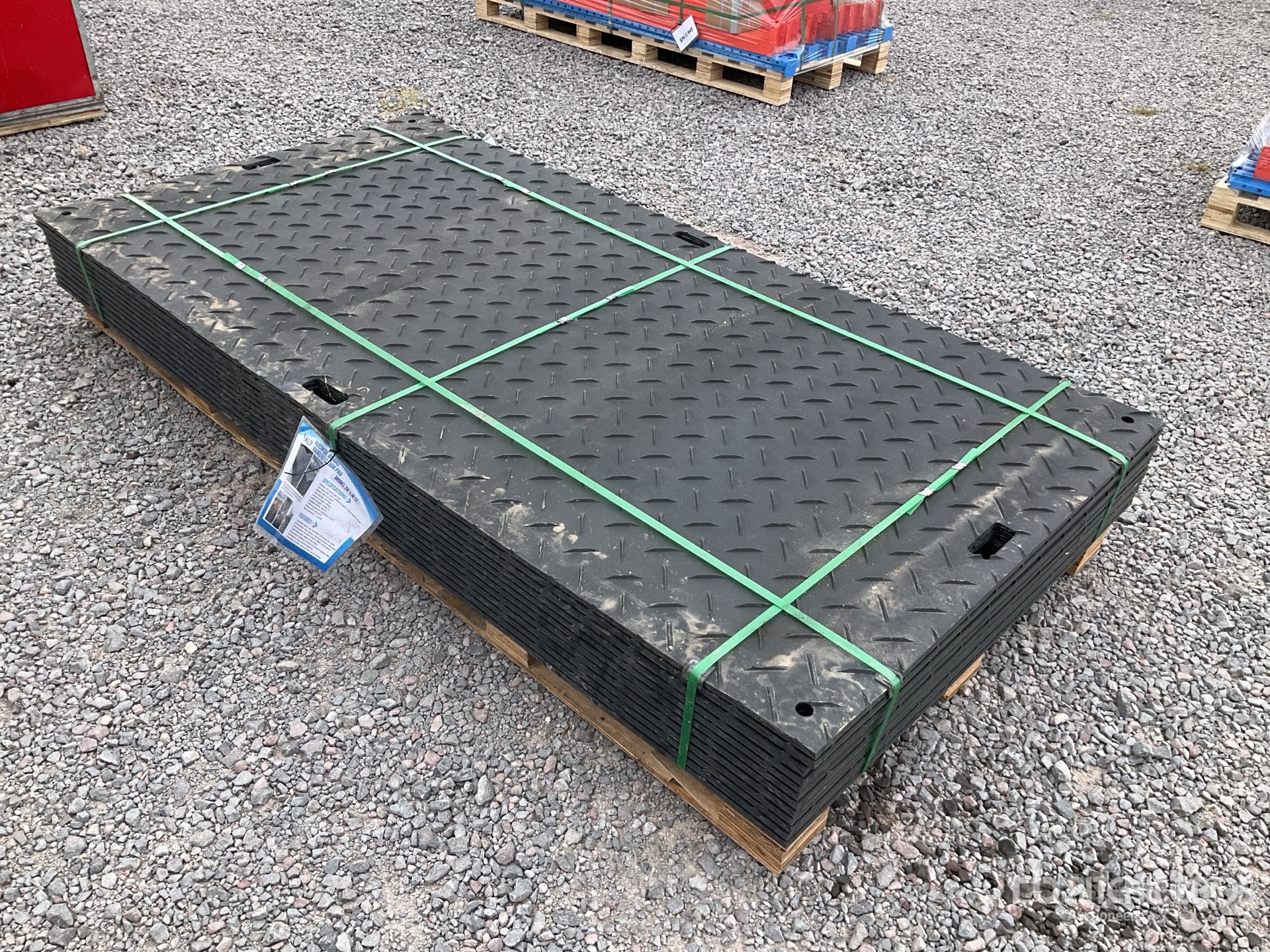 General Appearance with Bild, Ecke hinten links