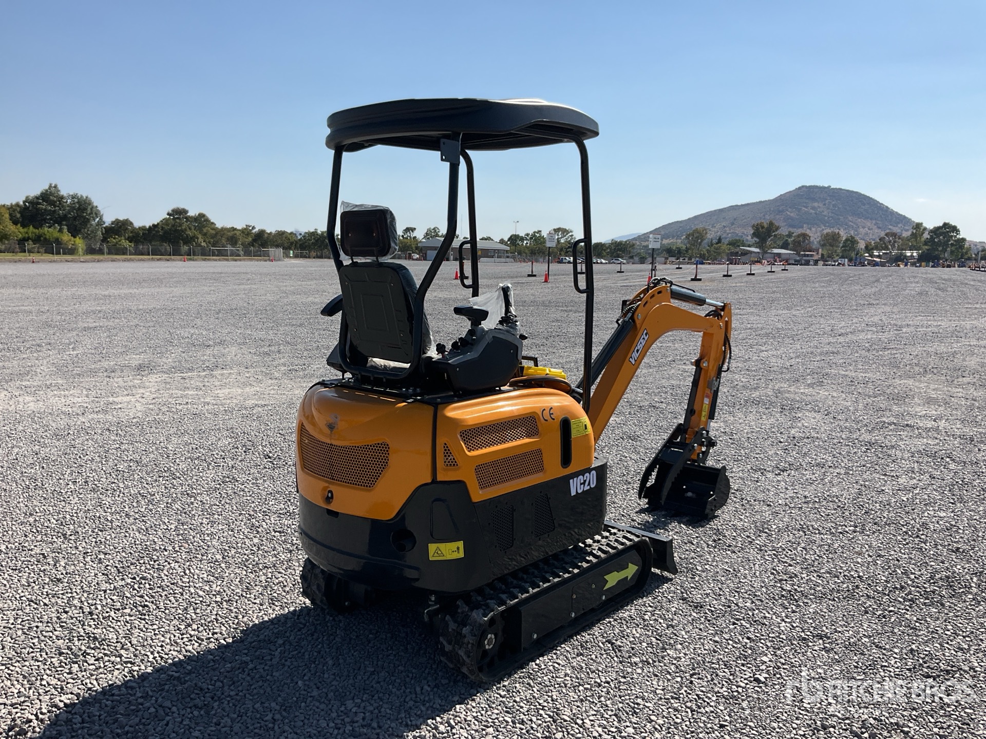 General Appearance with Picture, Right Rear Corner