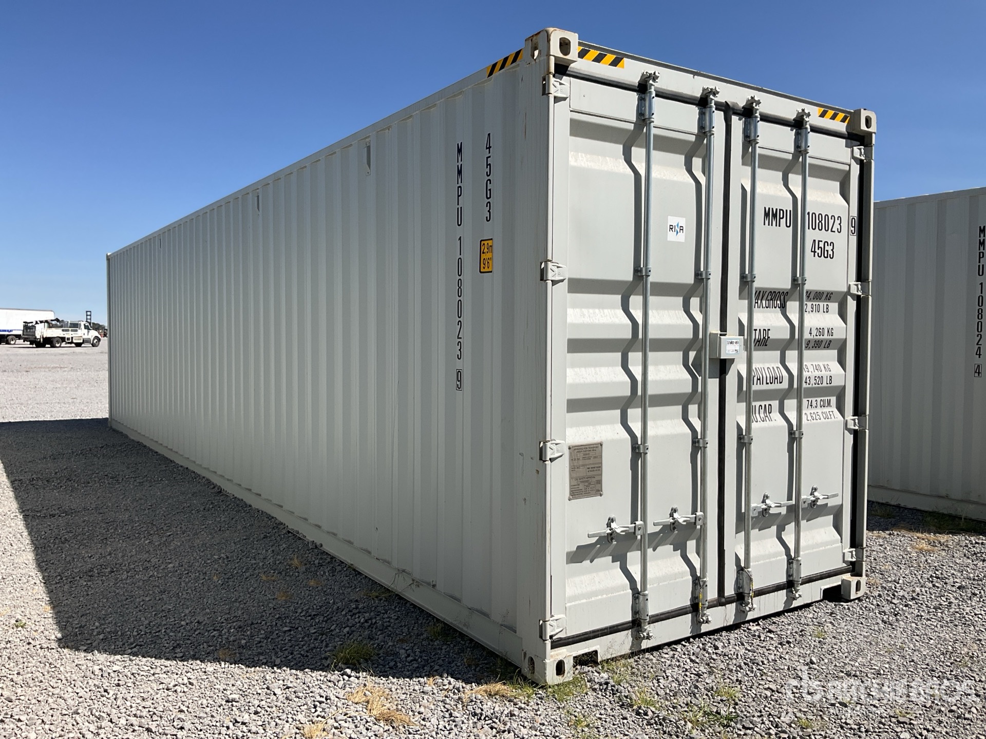 General Appearance with Picture, Right Front Corner