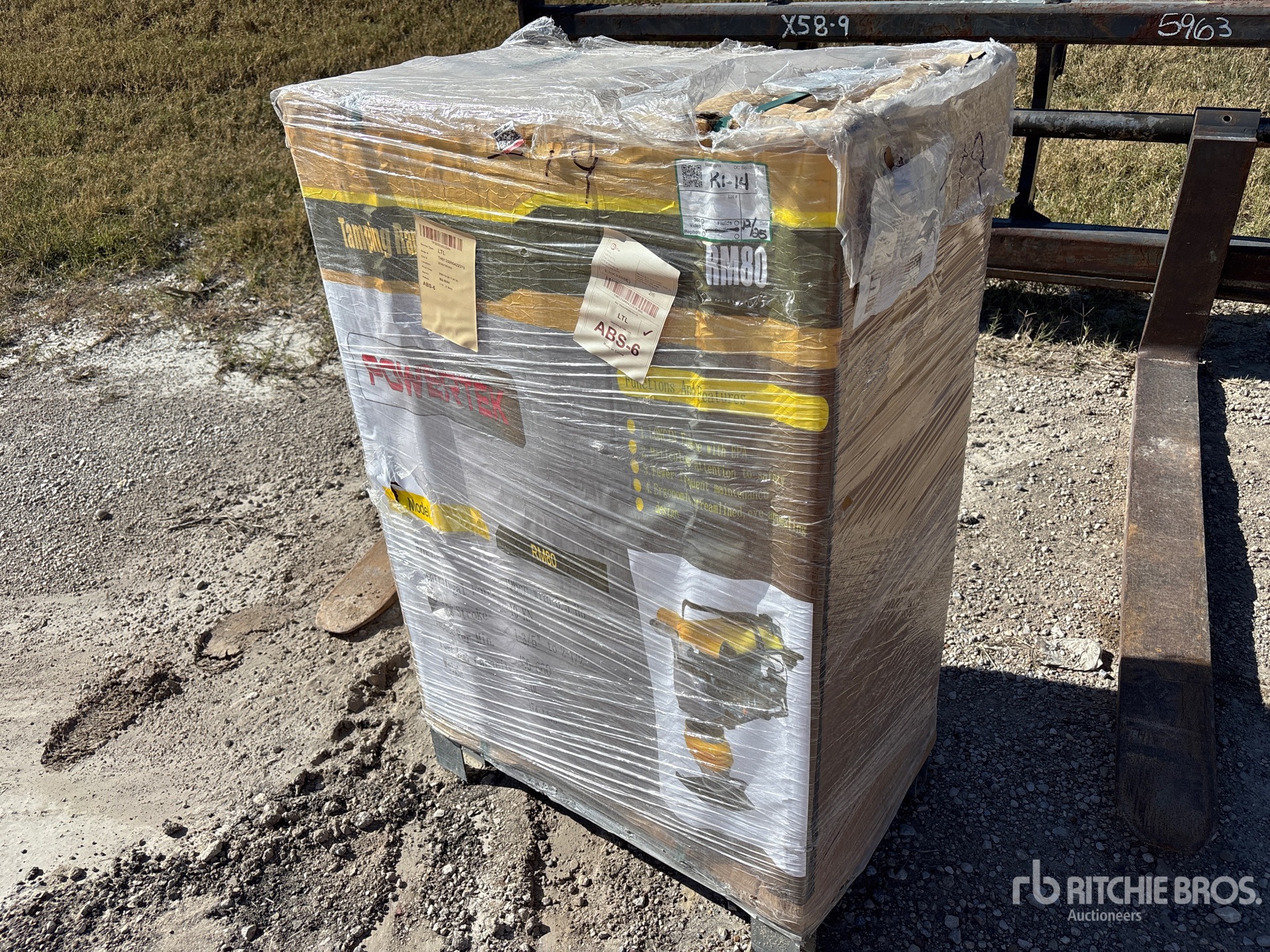 General Appearance with Picture, Left Front Corner