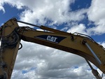 v2 Chassis - Excavator with 