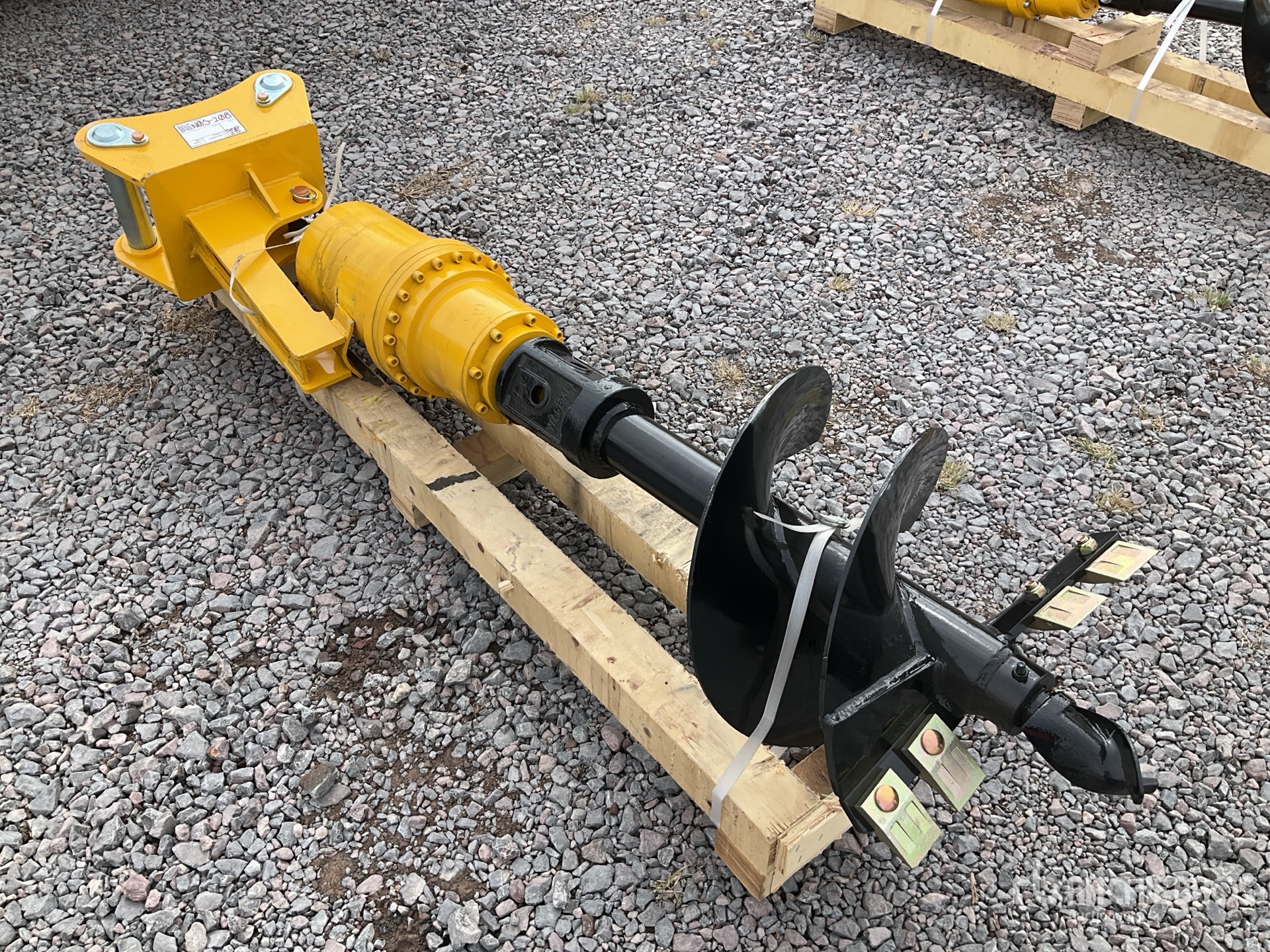 General Appearance with Image, coin avant droit