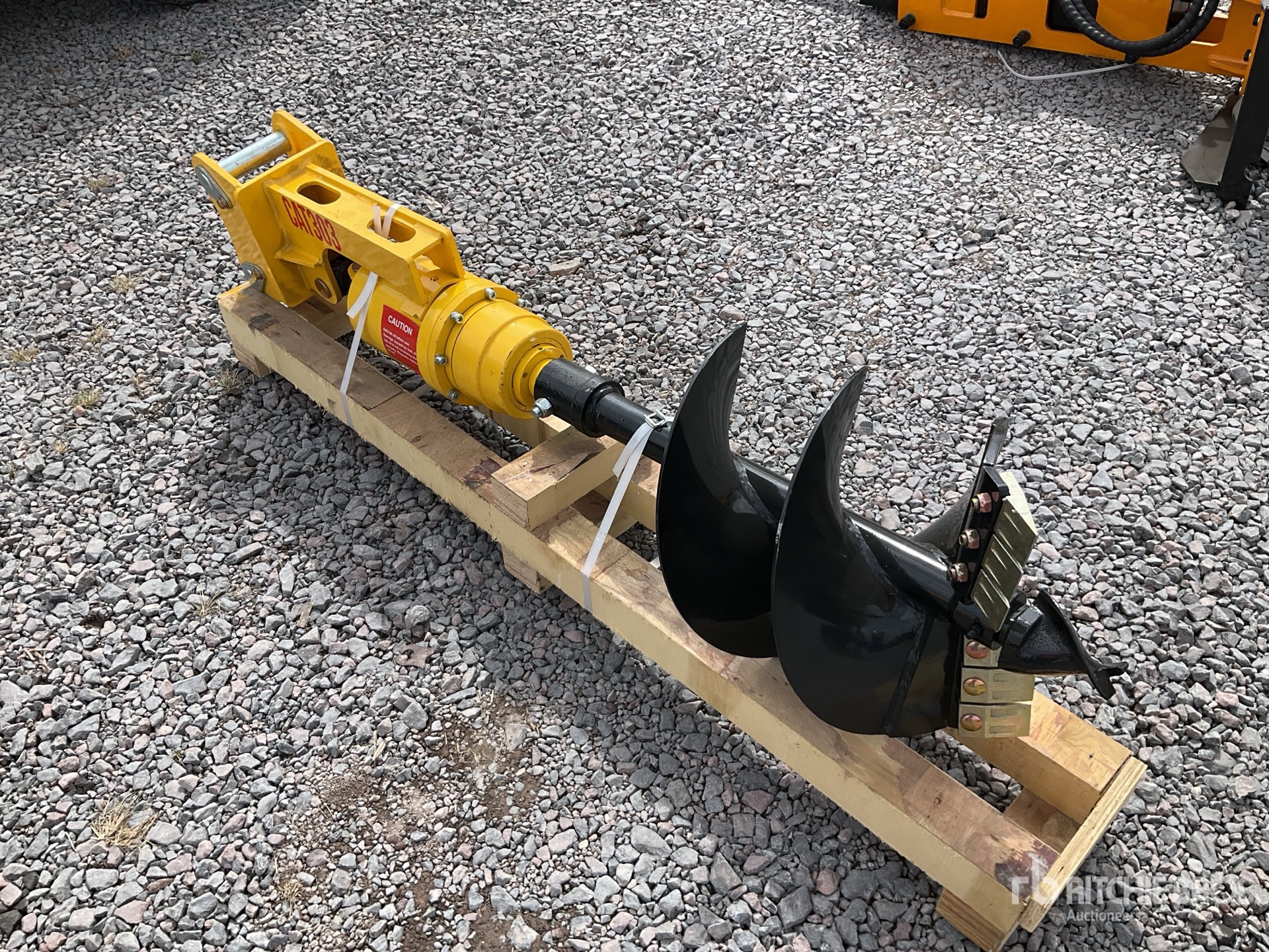 General Appearance with Bild, Ecke vorne rechts