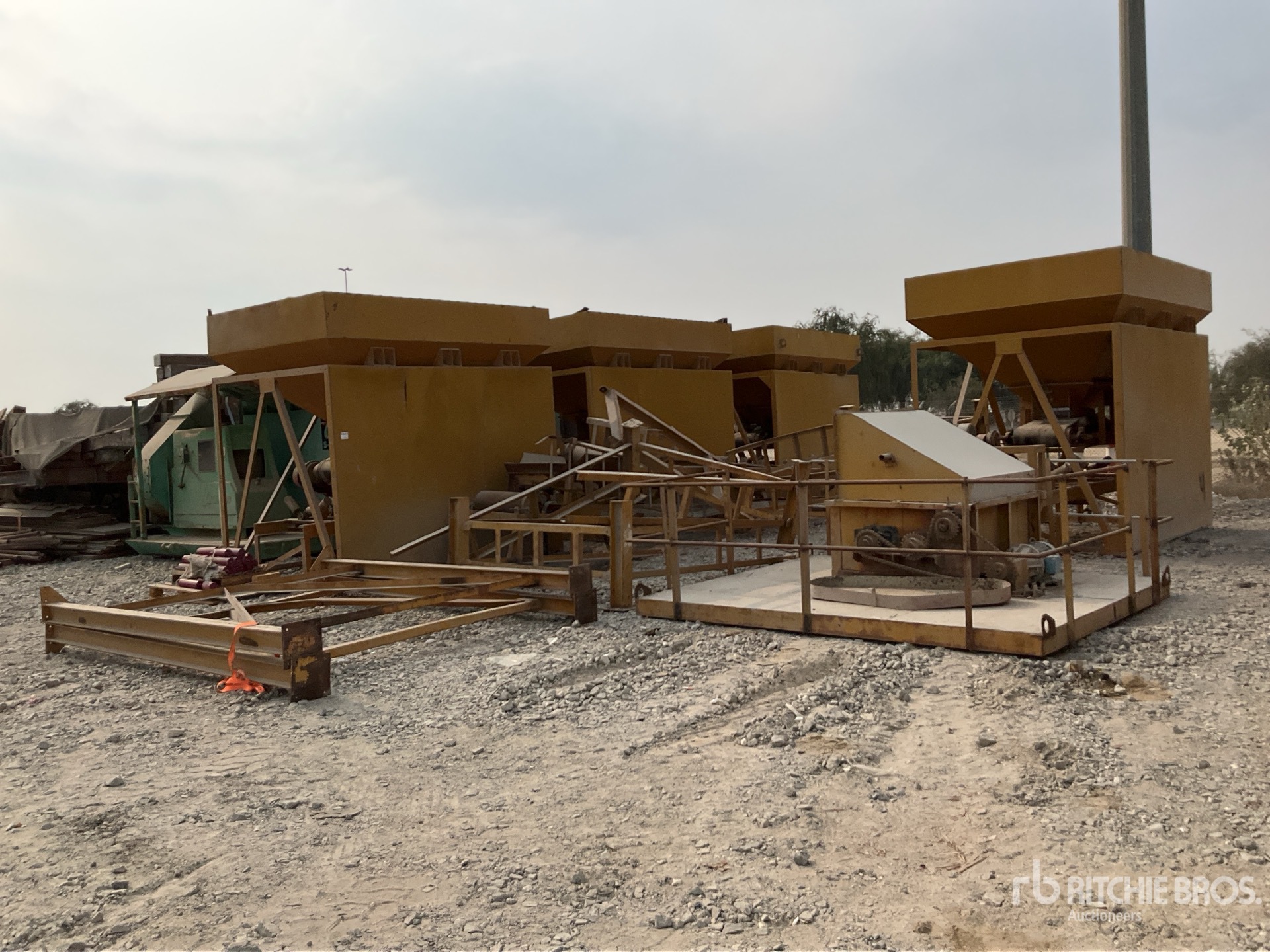 General Appearance with Imagen: esquina trasera izquierda